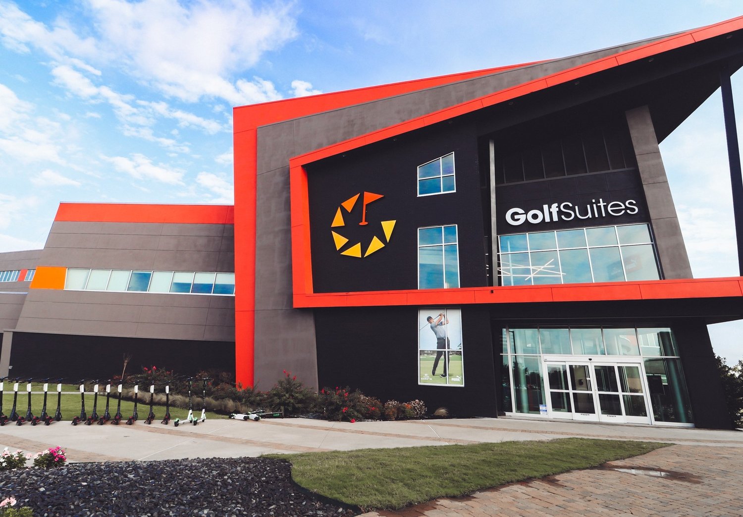 Golf Suites is planning a new facility on Parkway East to open in 2023.